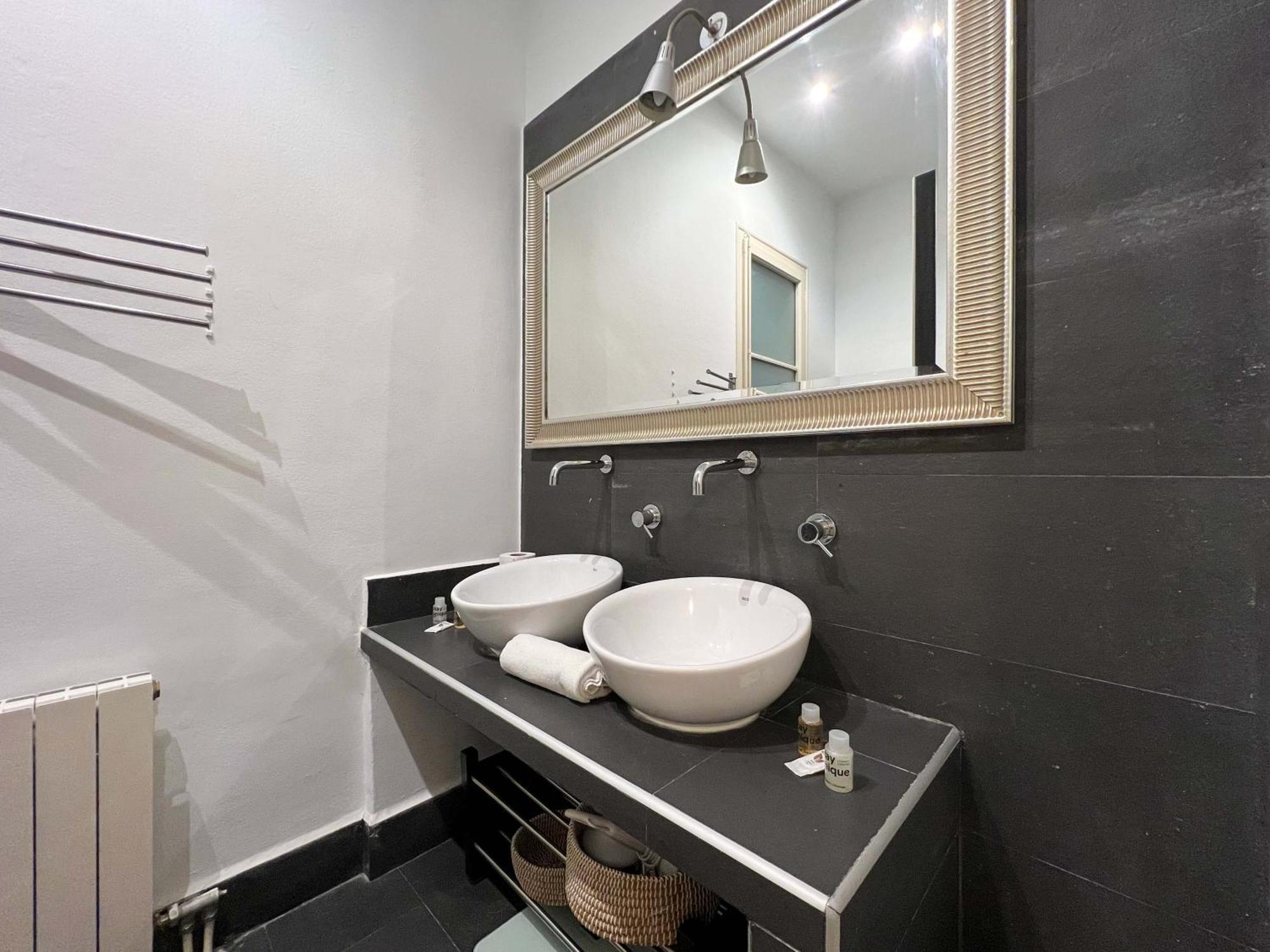 Stay Unique Apartments Cent บาร์เซโลนา ภายนอก รูปภาพ